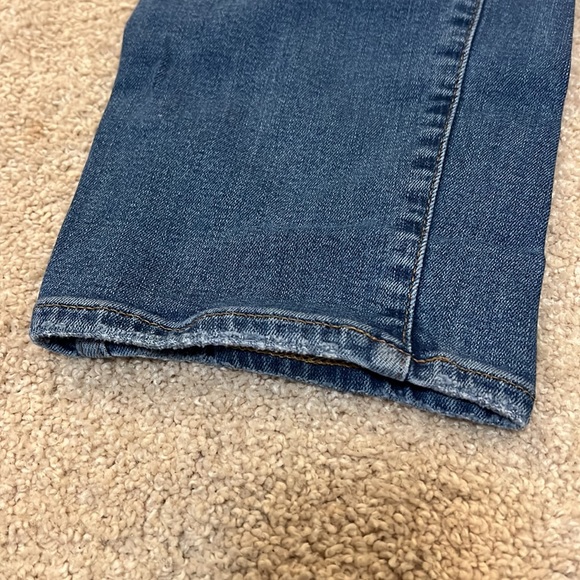 Madewell Stovepipe Jeans in Dearham Wash - Picture 7 of 15